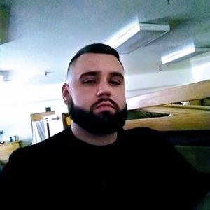 Meet your Posher, Cj